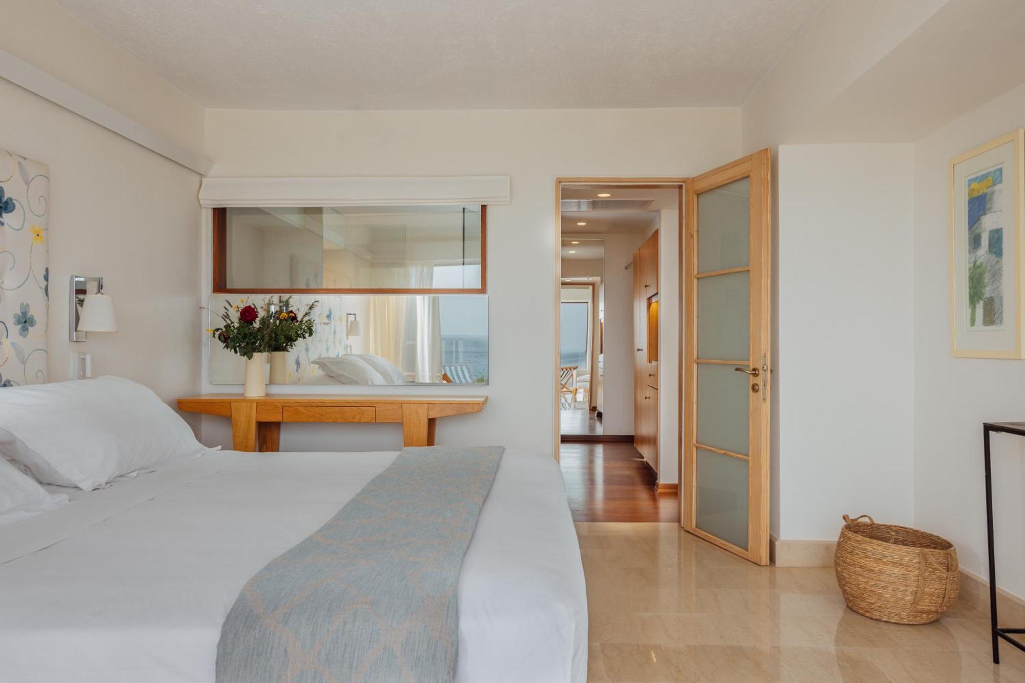 St. Nicolas Bay Resort Hotel & Villas Agios Nikolaos Exterior foto